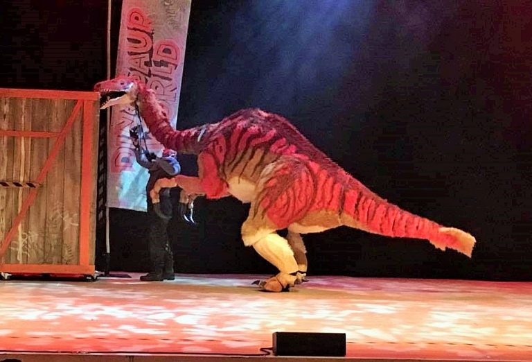 Review: Dinosaur World At The Anvil – Emma Reed