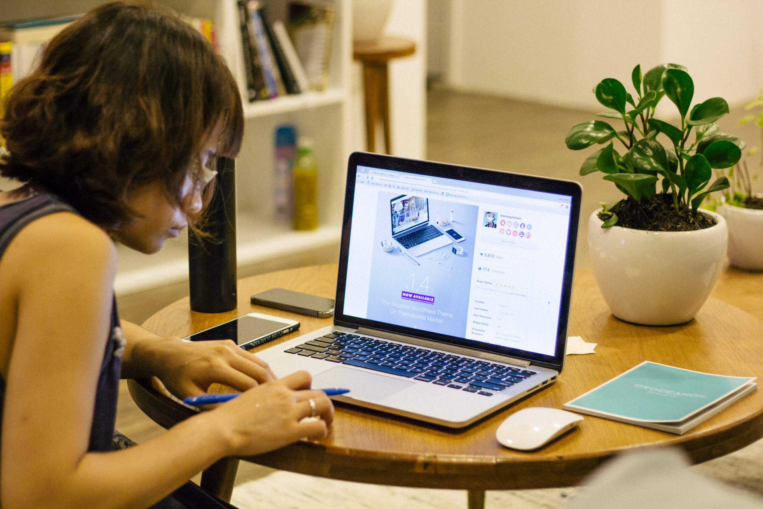 lady on a laptop