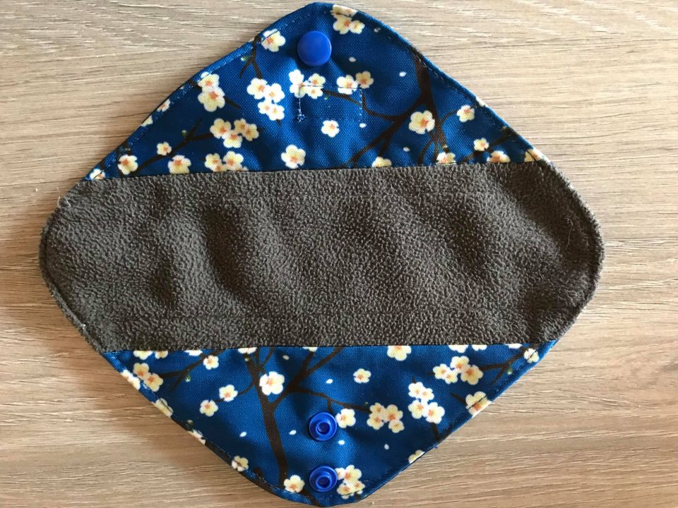 a cloth sanitary pad