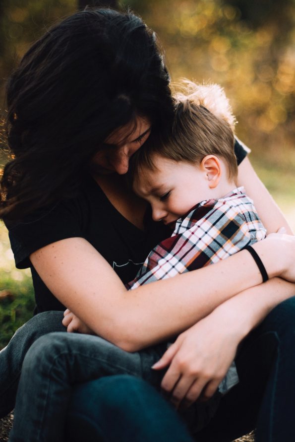 mum and child cuddling