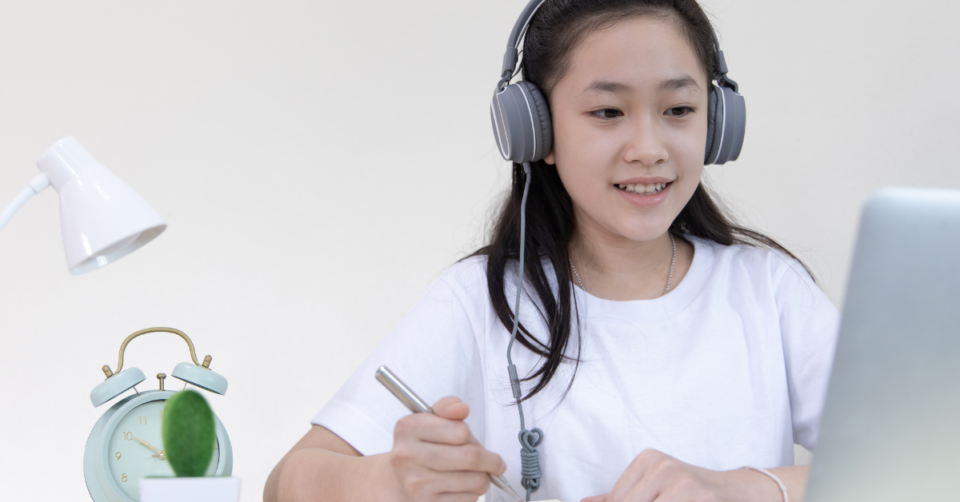 a child learning online