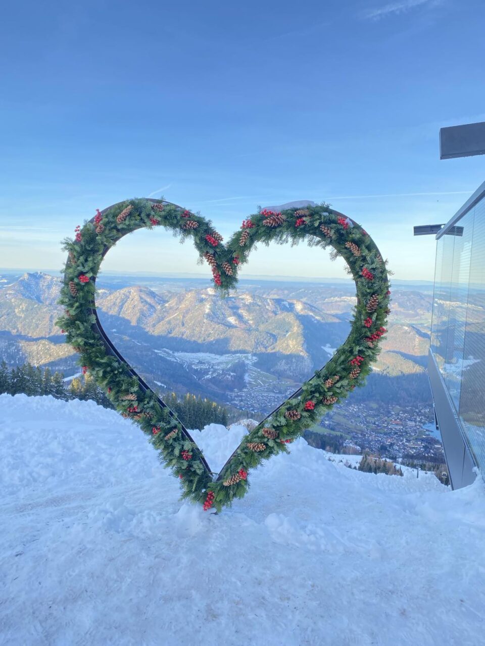 heart wreath at the top of the mountain