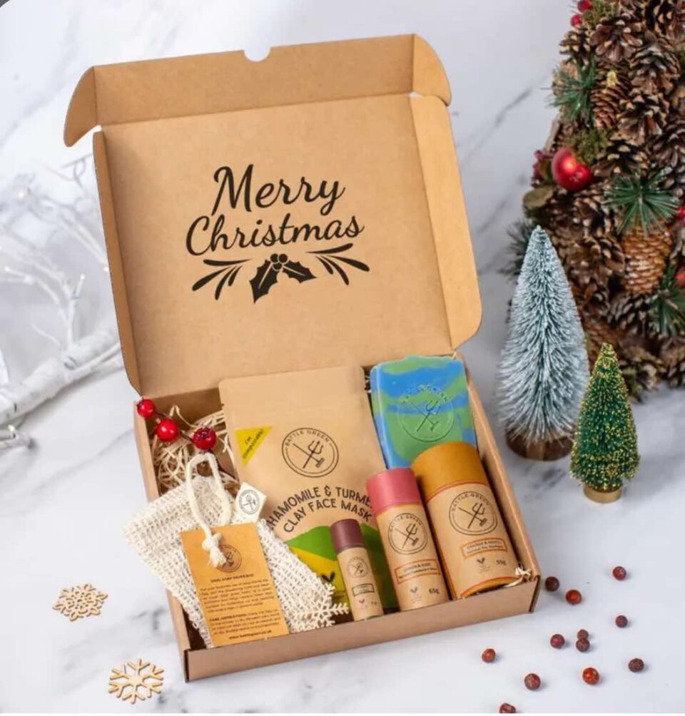 the vegan christmas beauty hamper