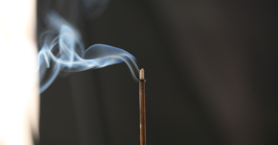 smoky aroma of fragrance achieved by incense