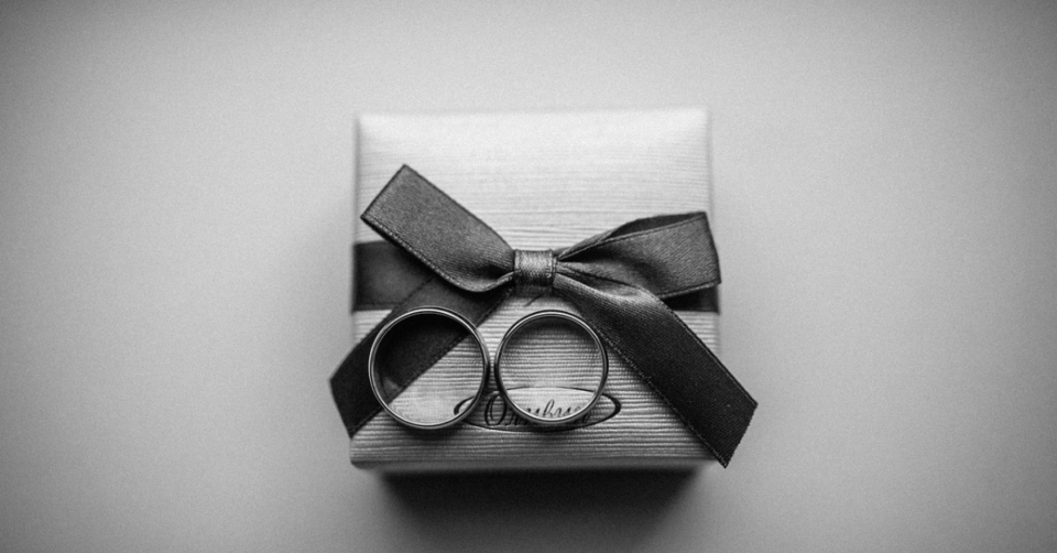black rings