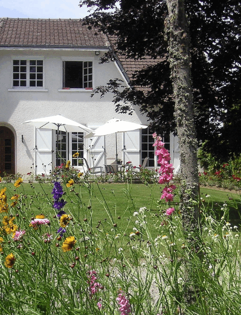 a pretty cottage
