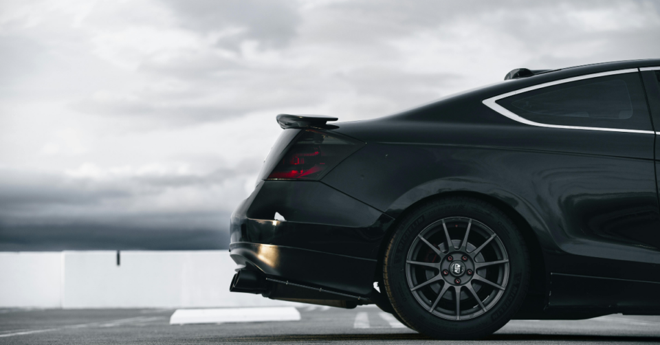 car in black and white