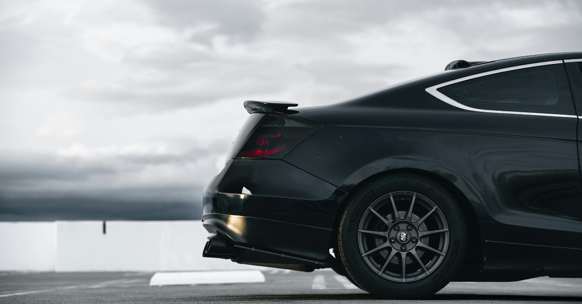 car in black and white