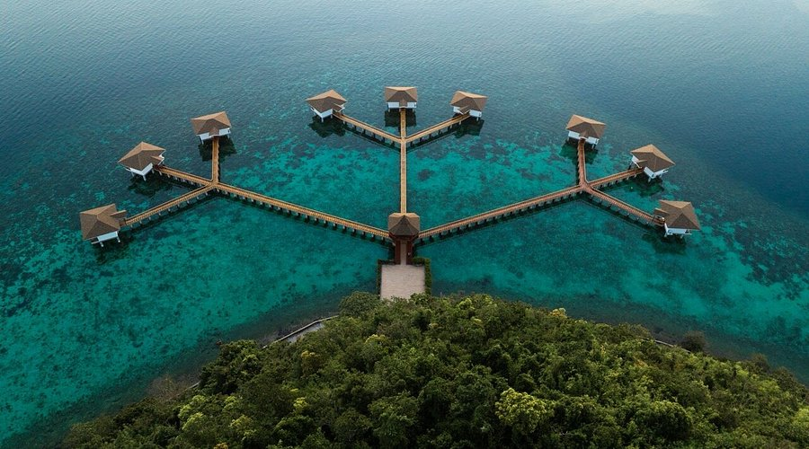 Sunlight Ecotourism Island Resort