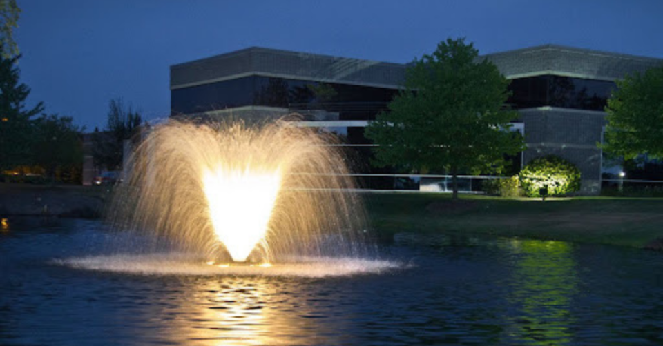 solar powered fountain
